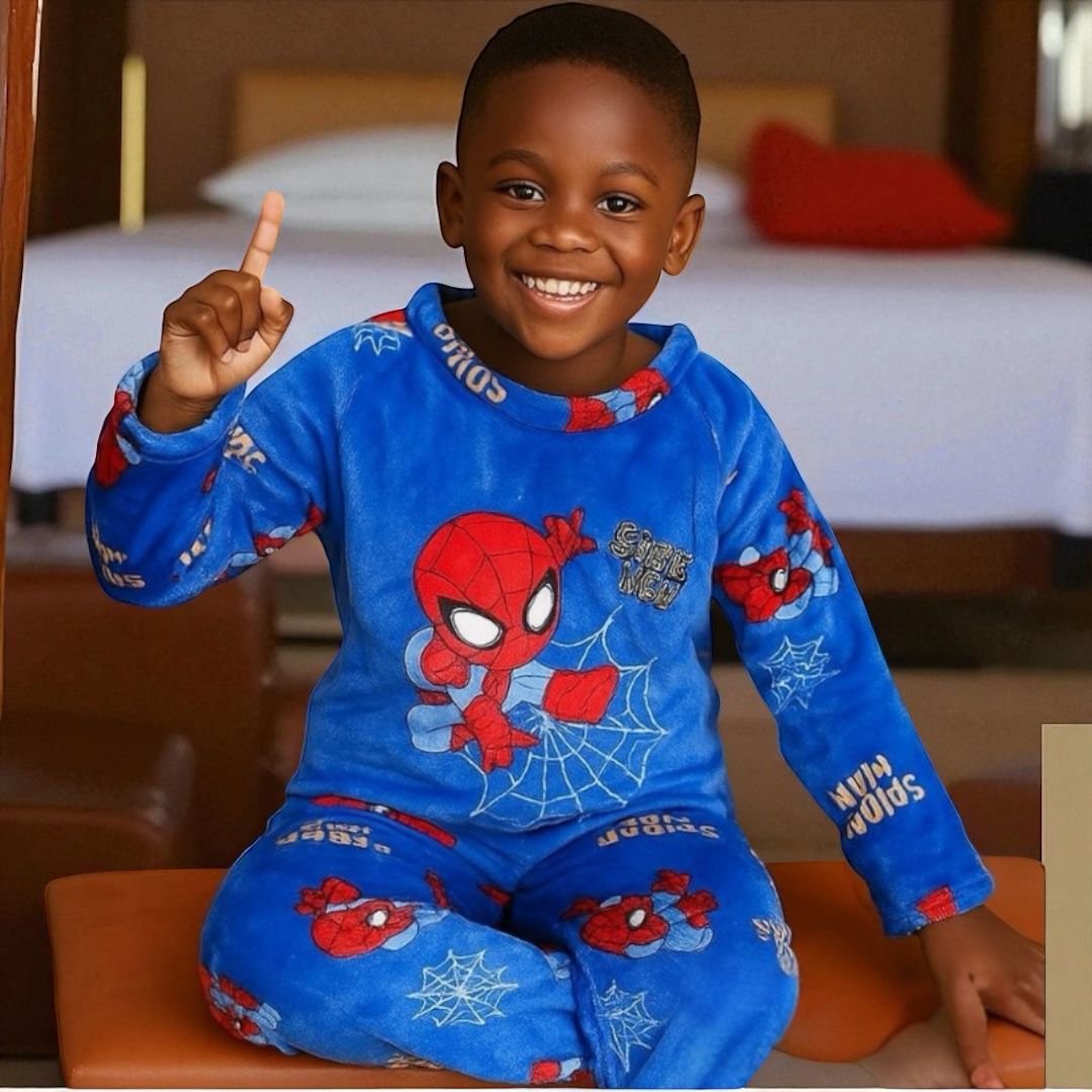 Kids’ Flannel Pajama Set – Coral Fleece (4–8Y)